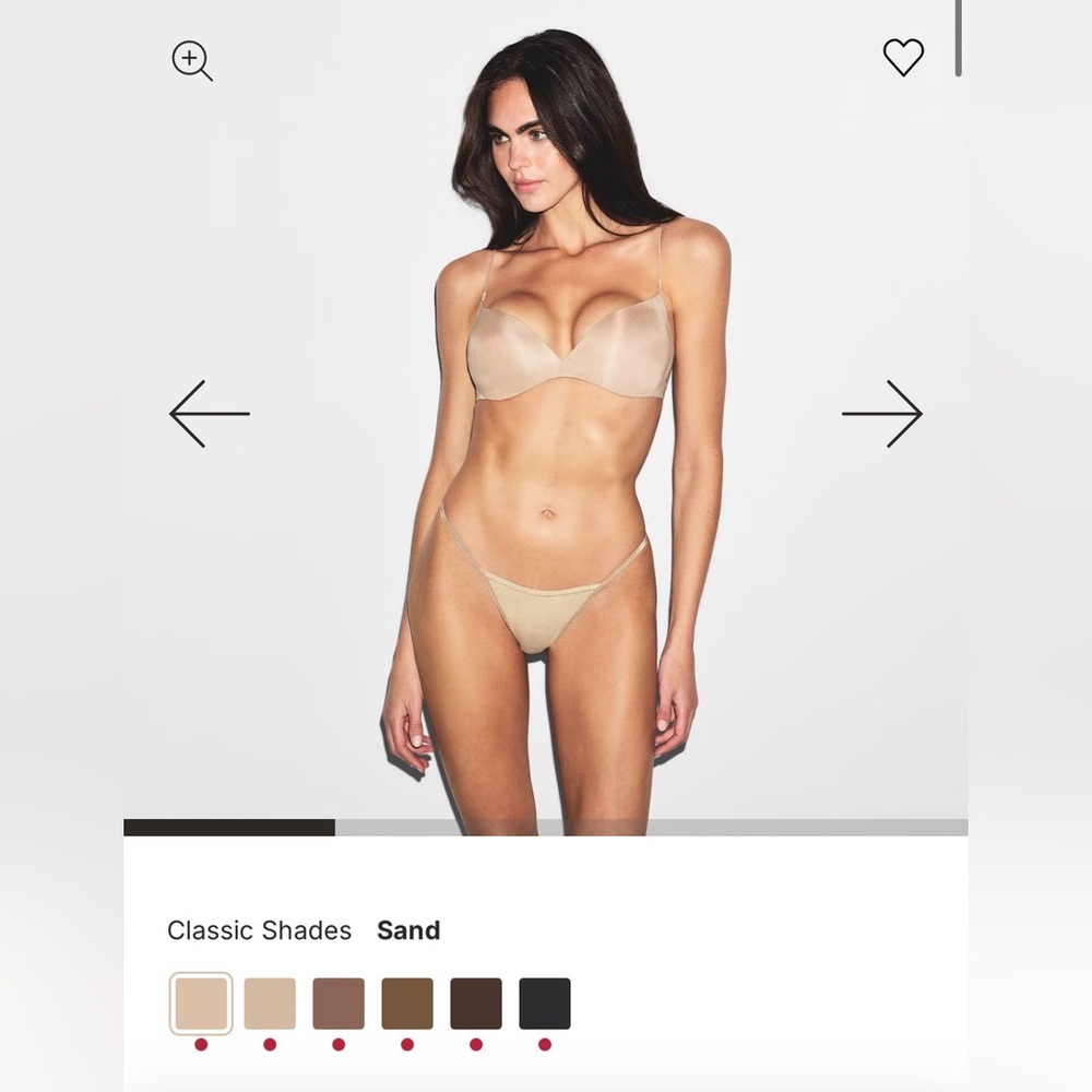 NWT WIRELESS FORM MICRO STRAP PLUNGE BRA